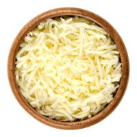 اضافة جبنة موزاريلا